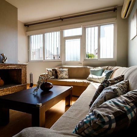 Teo Vivi Maizonette Apartment ไซคิย์นธอสทาวน์ ภายนอก รูปภาพ
