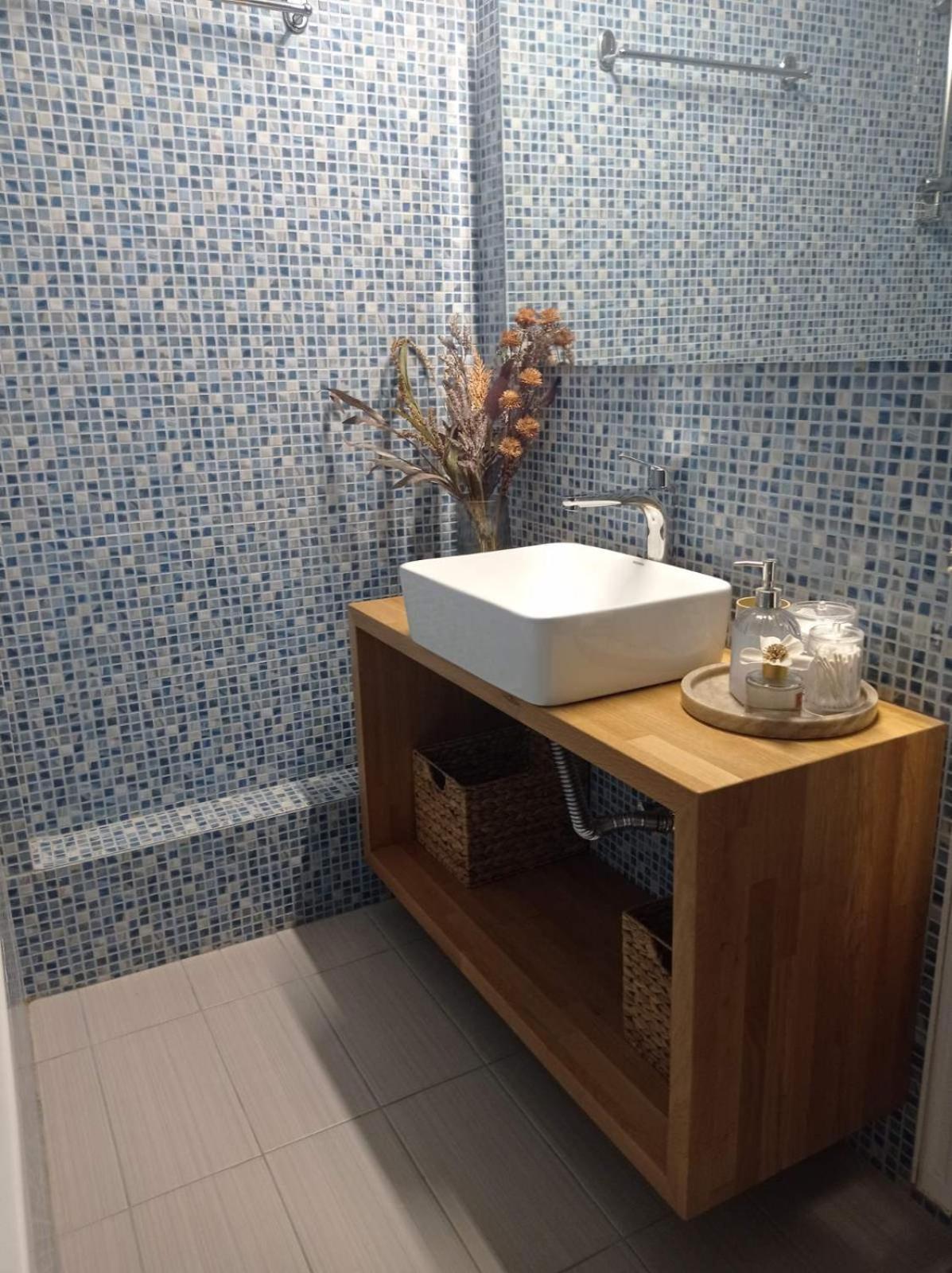 Teo Vivi Maizonette Apartment ไซคิย์นธอสทาวน์ ภายนอก รูปภาพ