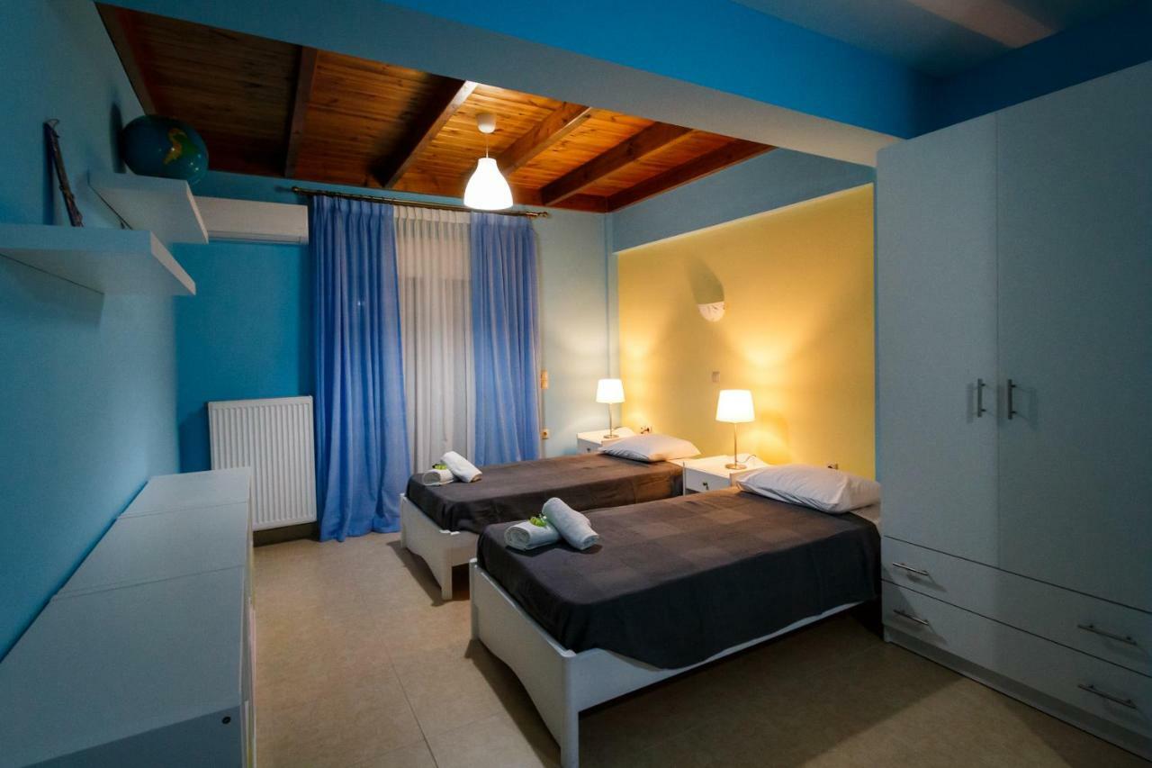 Teo Vivi Maizonette Apartment ไซคิย์นธอสทาวน์ ภายนอก รูปภาพ